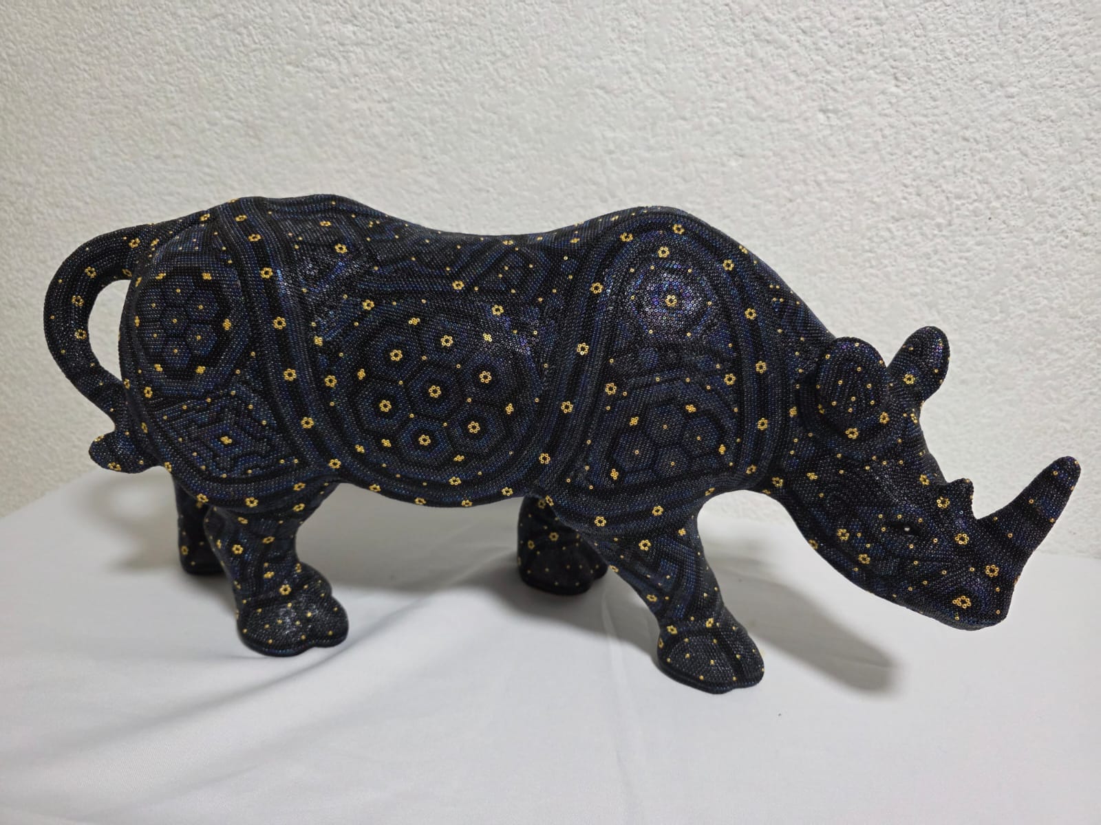 Rinoceronte II — Huichol